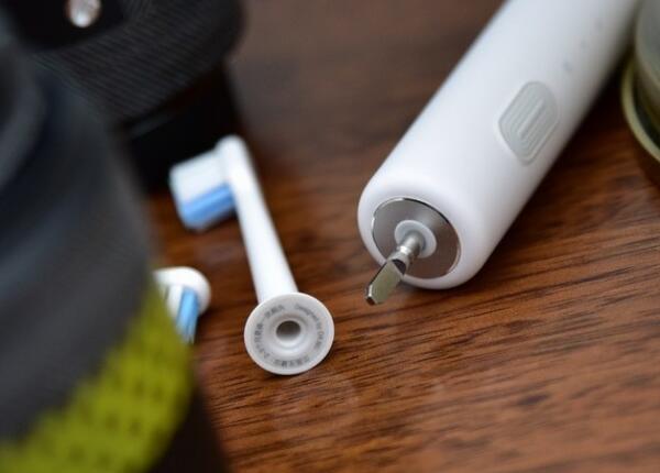 小米牙刷電動牙刷怎么使用？小米電動牙刷的使用指南